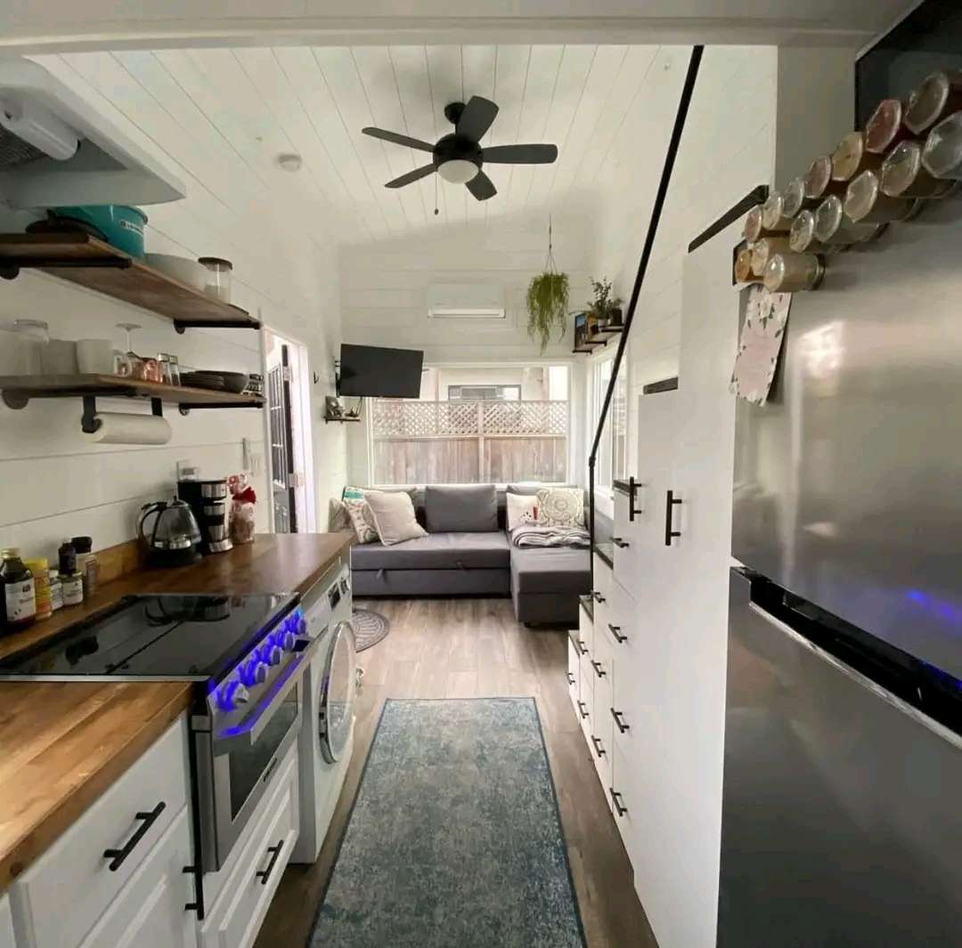 Tiny house on wheels.